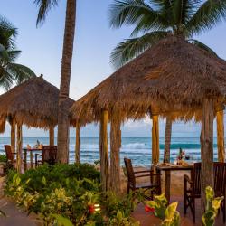 Romance Travel 2020: Galley Bay Resort & Spa