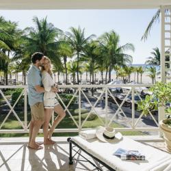 Romance Travel 2020: Royal Hideaway